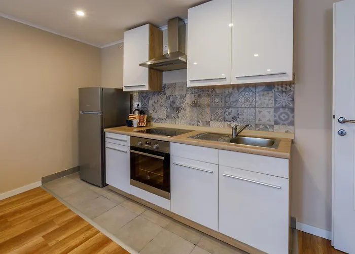 Edmond Apartman Selce